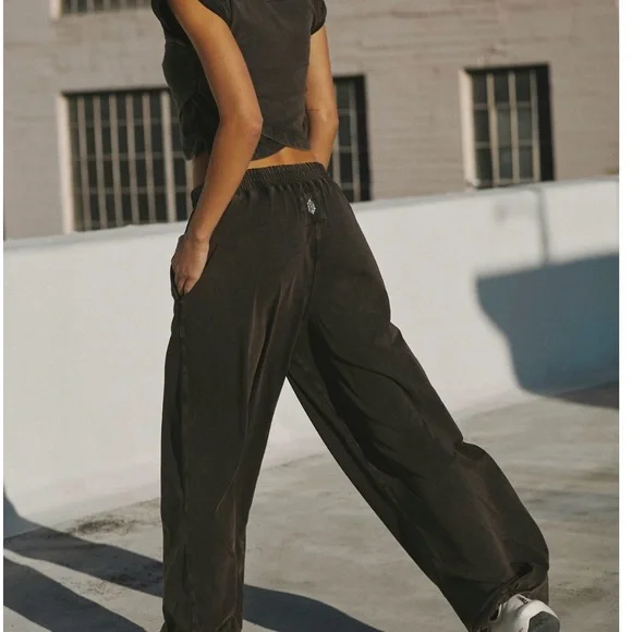 Free People FP Movement Hot Shot Crossover Set | Size S | NWT | $98 Online - Picture 2 of 9